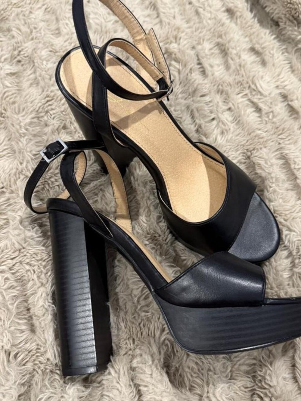 Women's Black and Navy Footwear